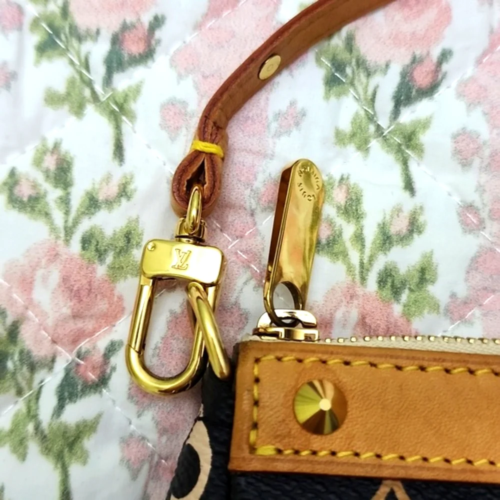 💎 Louis Vuitton Black Takashi Murakami Multicolor Monogram Pochette Bag - Picture 12 of 17